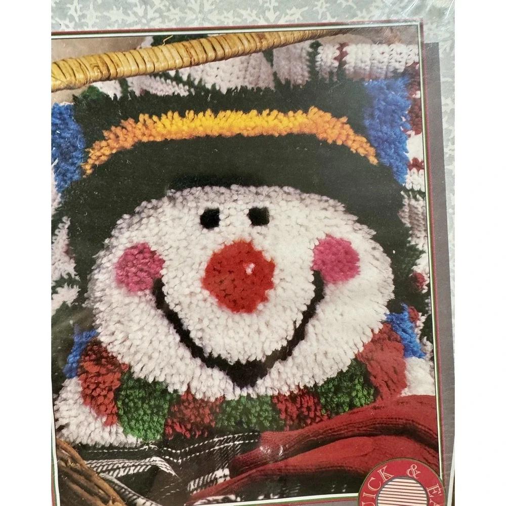WonderArt Latch Hook Kit 12x12 Snowy Snowman Christmas 4663‎ Caron New